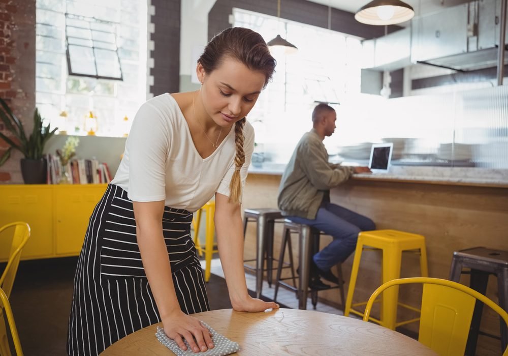 waitress-cleaning-table-2021-08-28-16-46-15-utc.jpg